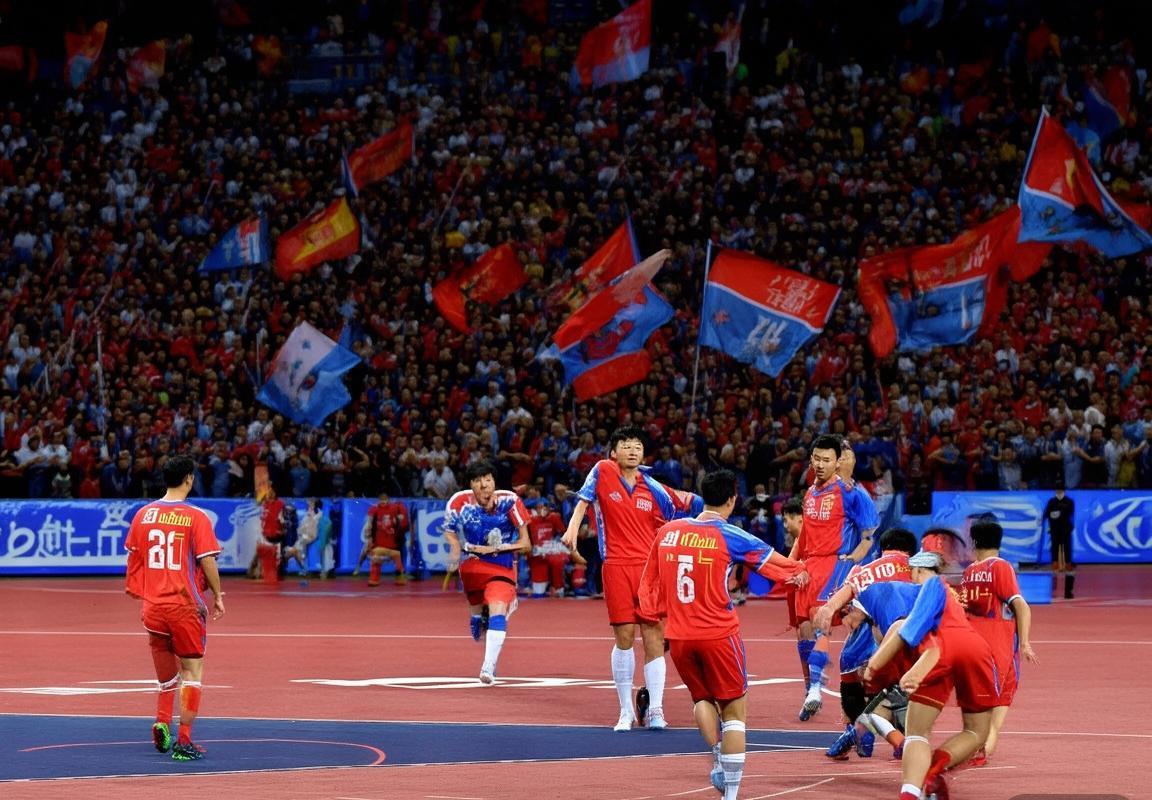 北京队逆转新疆队：团队协作与战术制胜